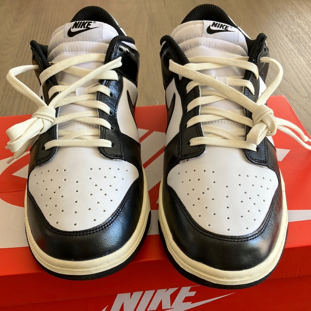 Nike Dunk Low Vintage Panda